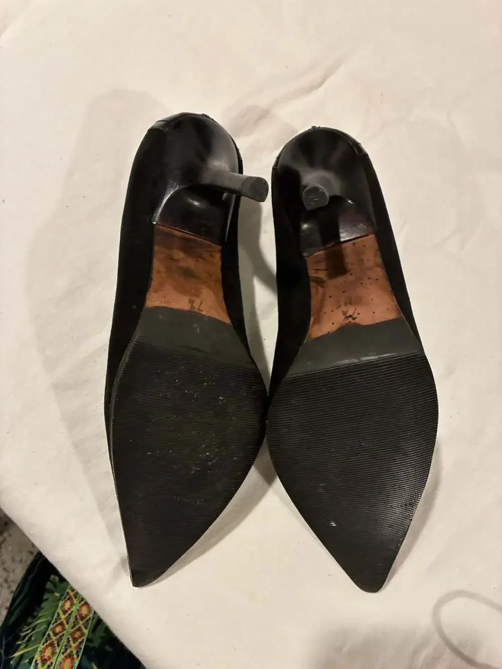 Donald J Pliner Black Suede Pointed Toe Stiletto Pumps Size 7.5 M